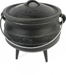 New World Cast Iron Pot Size 14 1’S